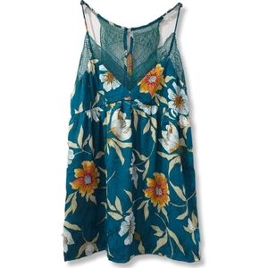 ✨️4/$20. Spring Floral Teal Sleeveless Cami Top, Lace Detail, Back Button Detail